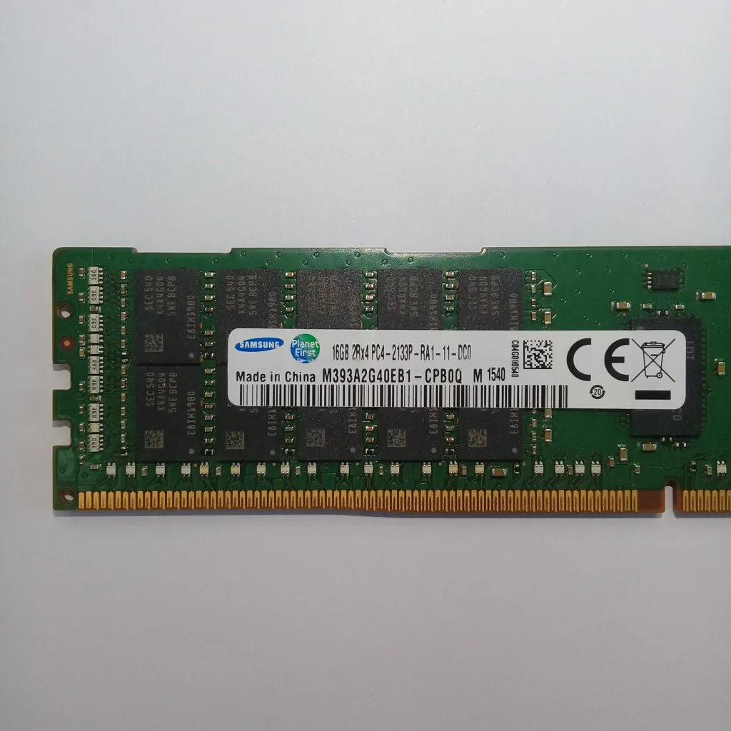 رم سرور ddr4 تک کاناله 2133 مگاهرتز سامسونگ مدل M393A2G40EB1-CPB ظرفیت 16 گیگابایت