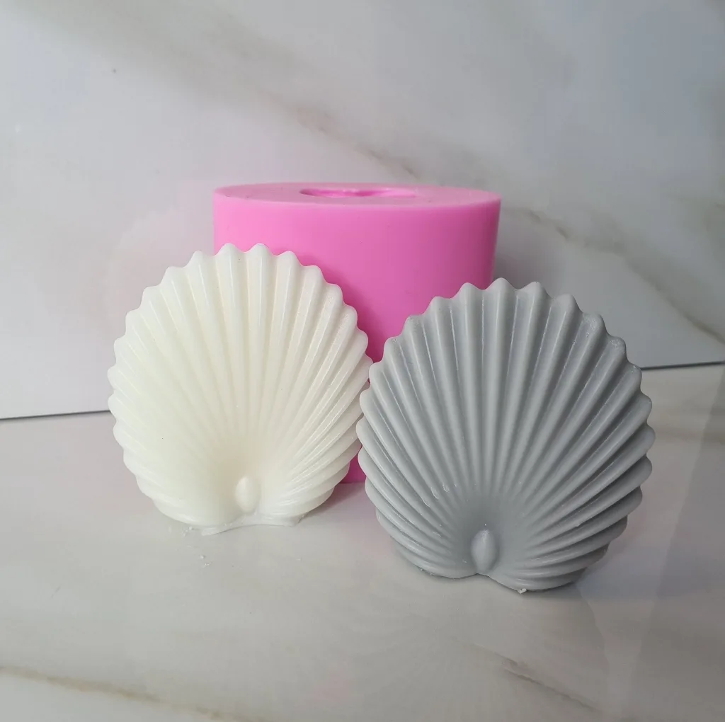 قالب شمع مدل صدف طرح طاووس کد C10CM