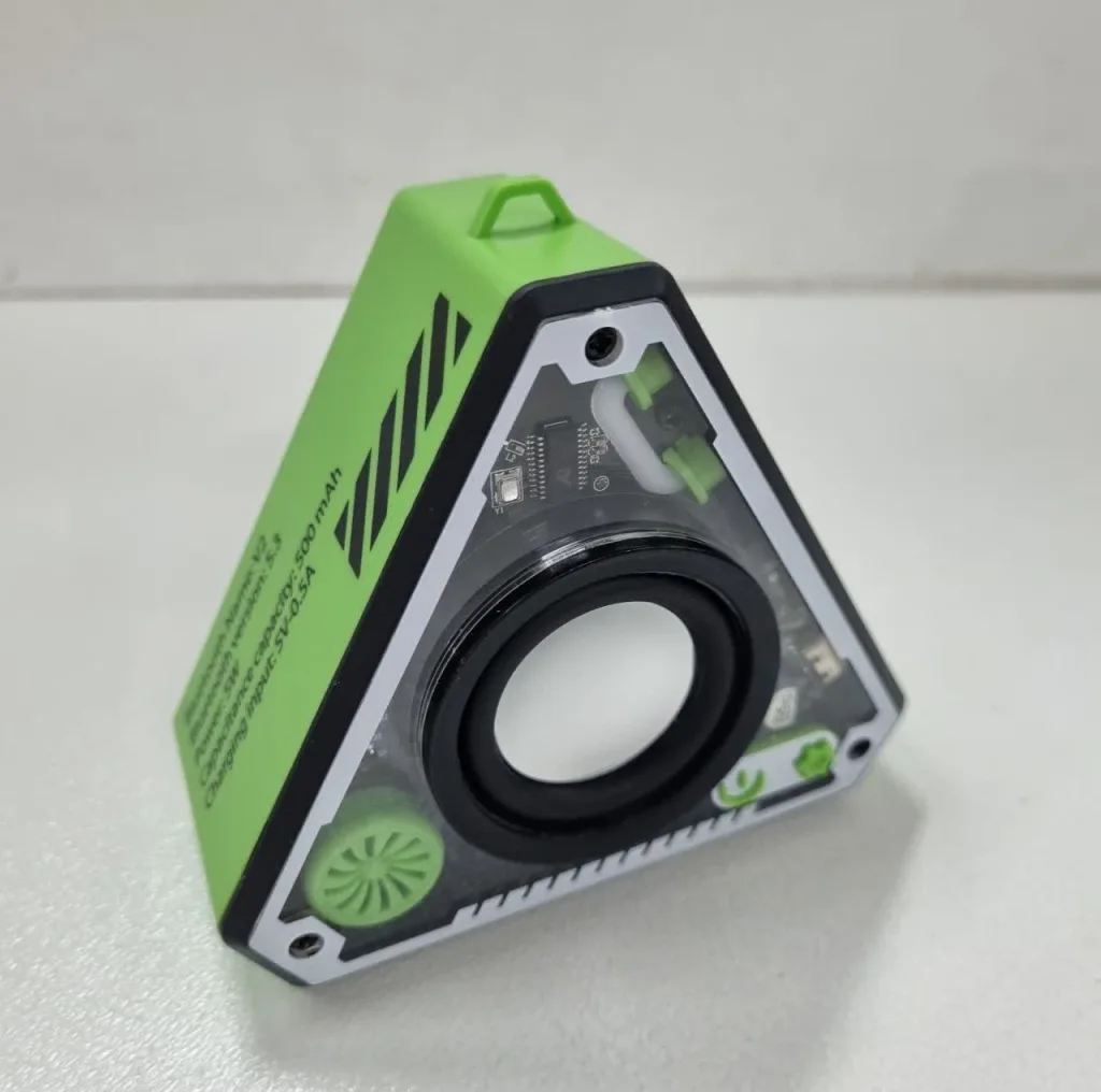 اسپیکر بلوتوثی قابل حمل مدل V2 Portable