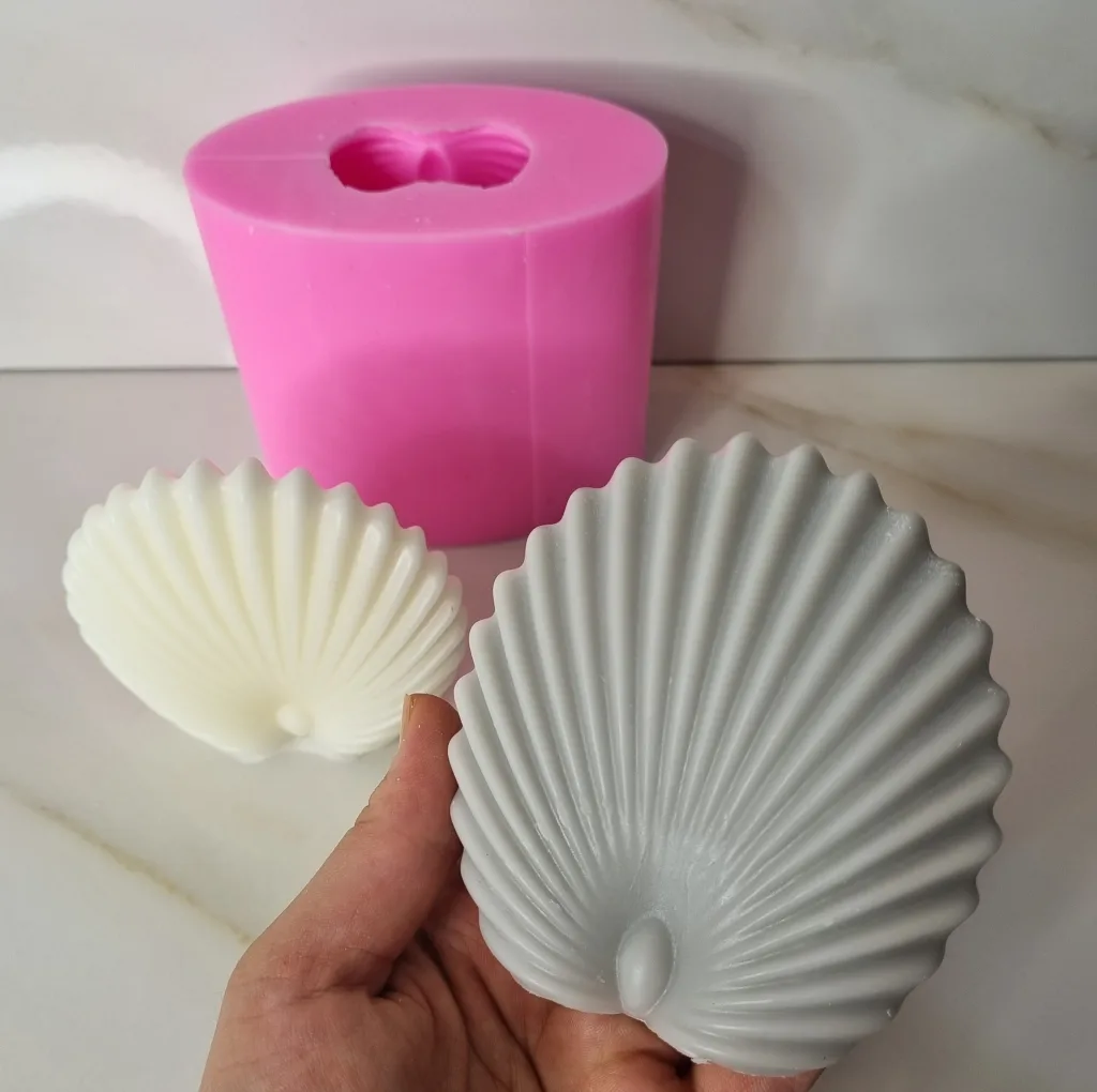 قالب شمع مدل صدف طرح طاووس کد C10CM