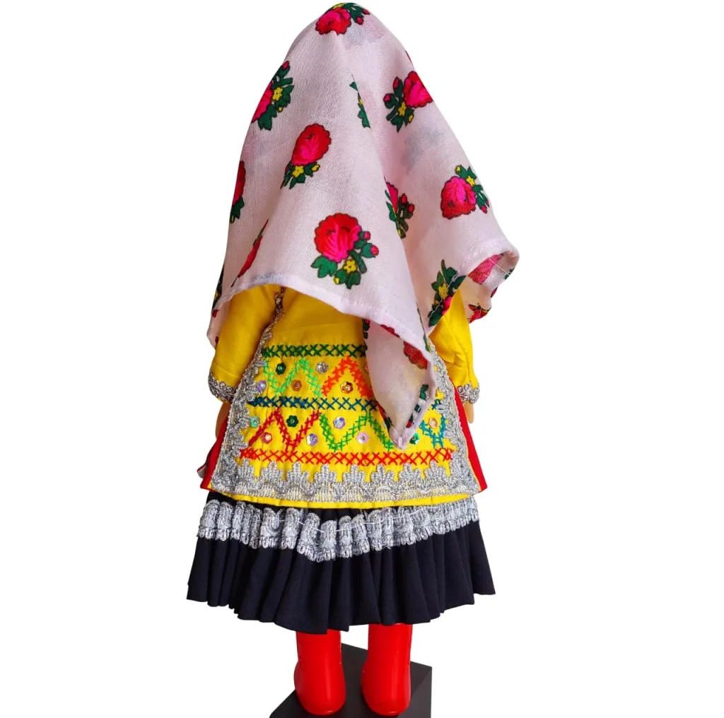 عروسک مدل سنتی لباس محلی ارتفاع 40 سانتی‌متر