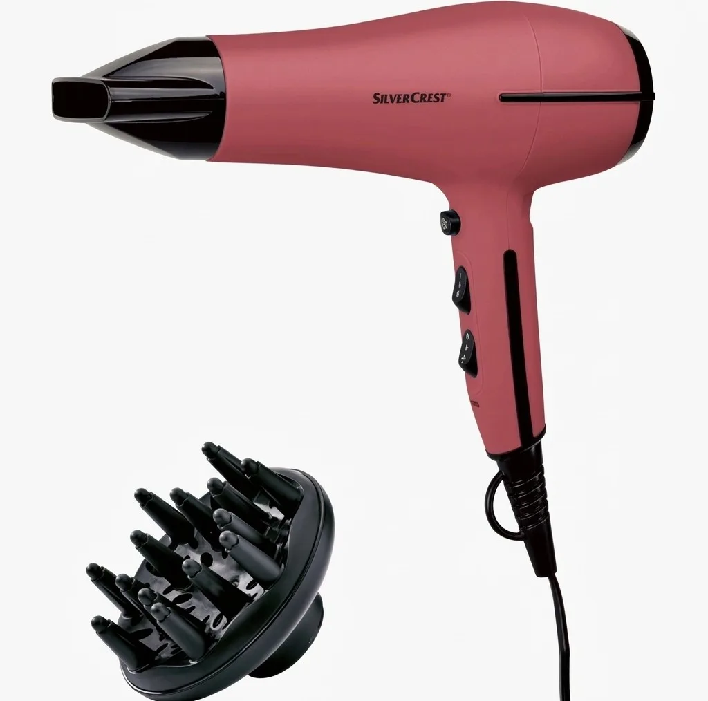 سشوار خانگی سیلور کرست مدل SHTT 2200 B2، با توان 2200 وات و موتور AC، تنظیم دما و سرعت در 2 حالت، دارای 2 سری با پخش یکنواخت گرما و متمرکزکننده پهن