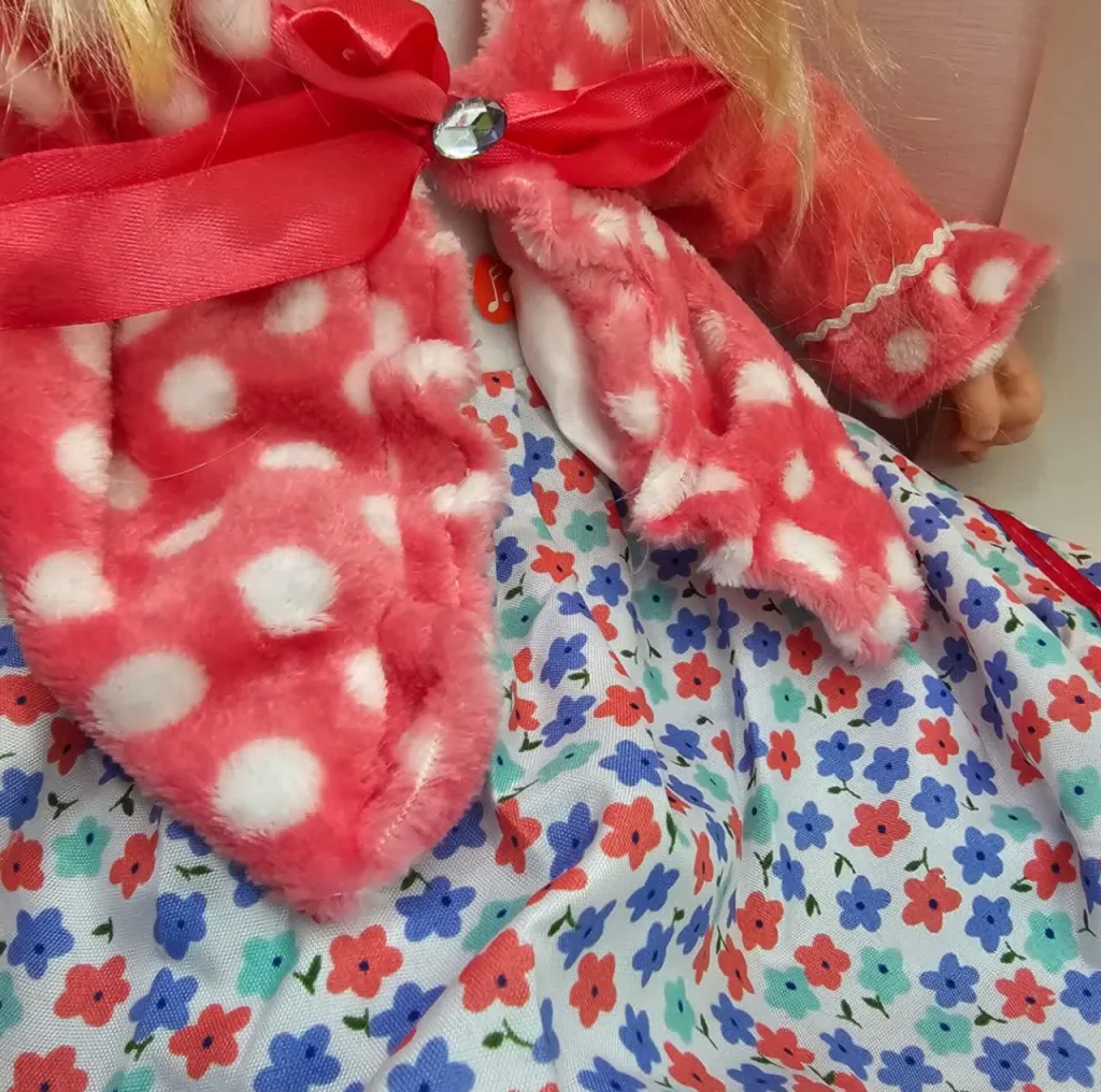 عروسک ناب سل مدل موزیکال دامن چین دار ارتفاع 60 سانتی متر کد BEAUTIFUL DOLL008