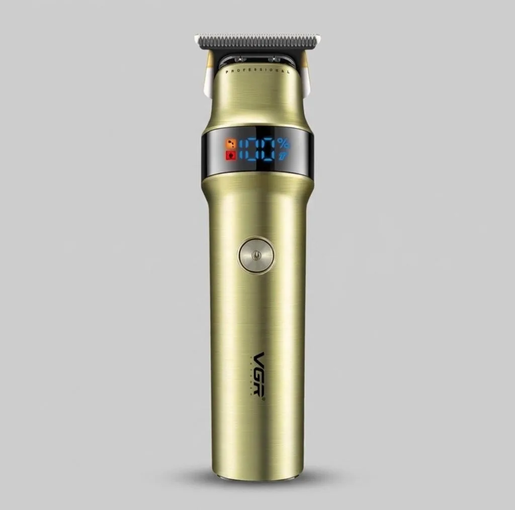 ماشین اصلاح موی سر و صورت وی جی ار مدل V-991 با تیغه سرامیک و استیل ضد زنگ، قابلیت اصلاح با شماره صفر، نمایش وضعیت باتری، عملکرد توربو، طراحی ارگونومیک، باتری 2000 میلی‌آمپر، شارژ با کابل USB، سه عدد شانه، دور موتور 7000 RPM