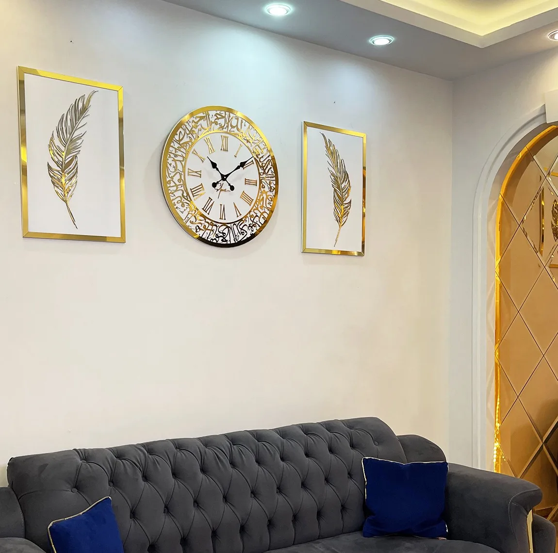 ساعت دیواری اِلِنسی مدل وان یکاد